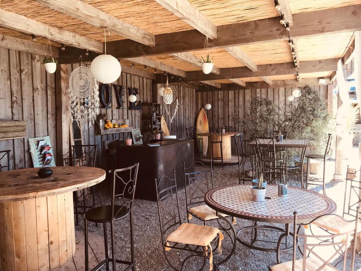 Lodges En Provence - Ecogites & Restaurant Insolites Richerenches Екстериор снимка