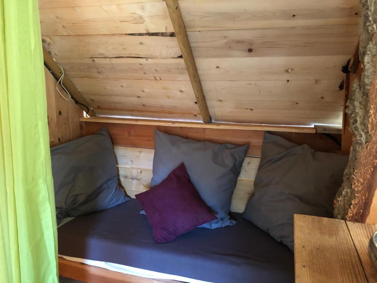 Lodges En Provence - Ecogites & Restaurant Insolites Richerenches Екстериор снимка
