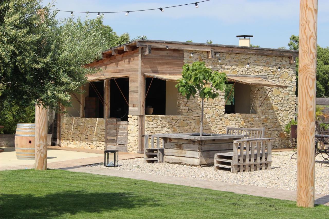 Lodges En Provence - Ecogites & Restaurant Insolites Richerenches Екстериор снимка