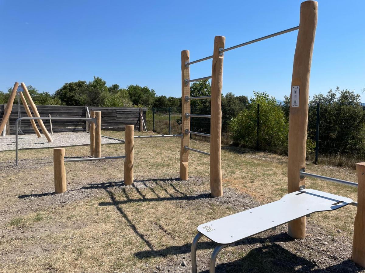 Lodges En Provence - Ecogites & Restaurant Insolites Richerenches Екстериор снимка