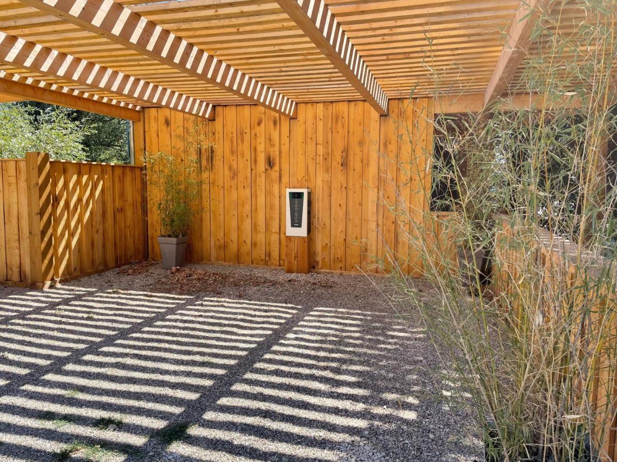 Lodges En Provence - Ecogites & Restaurant Insolites Richerenches Екстериор снимка